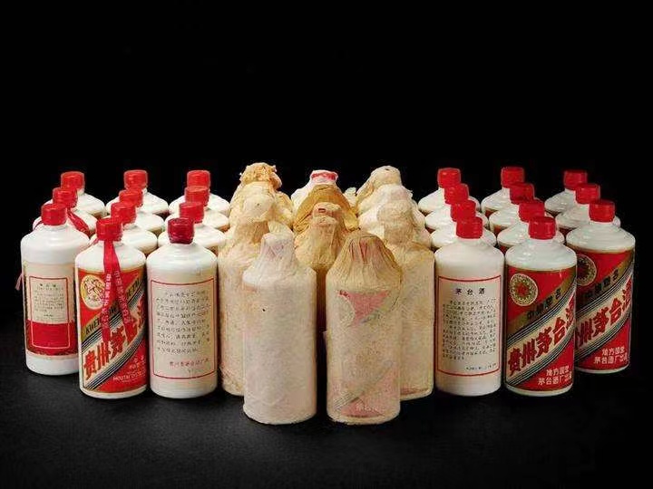 炉霍日照岚山回收酒价格哪里回收(附近上门回收茅台酒）?